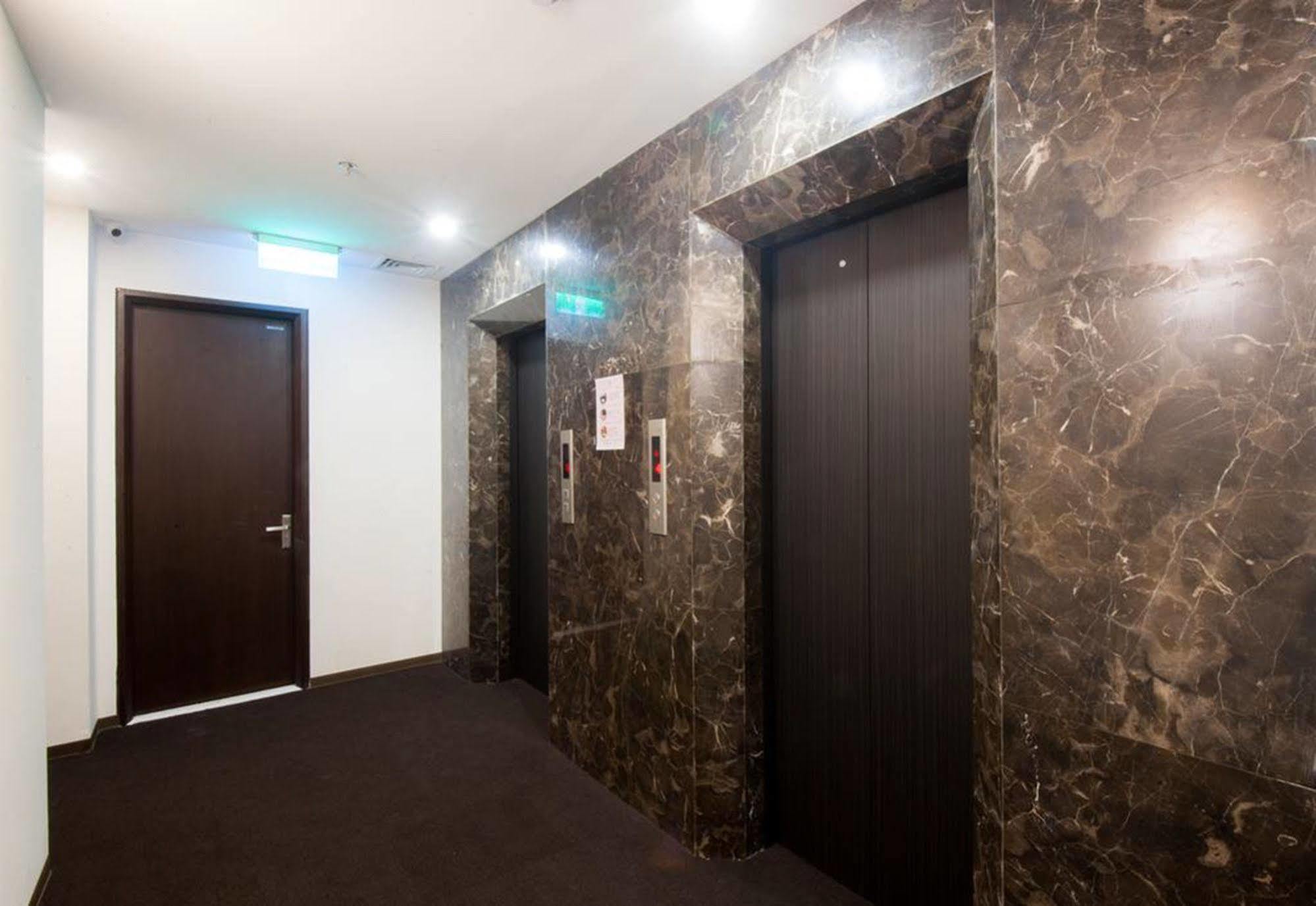 樱花酒店 河内 外观 照片